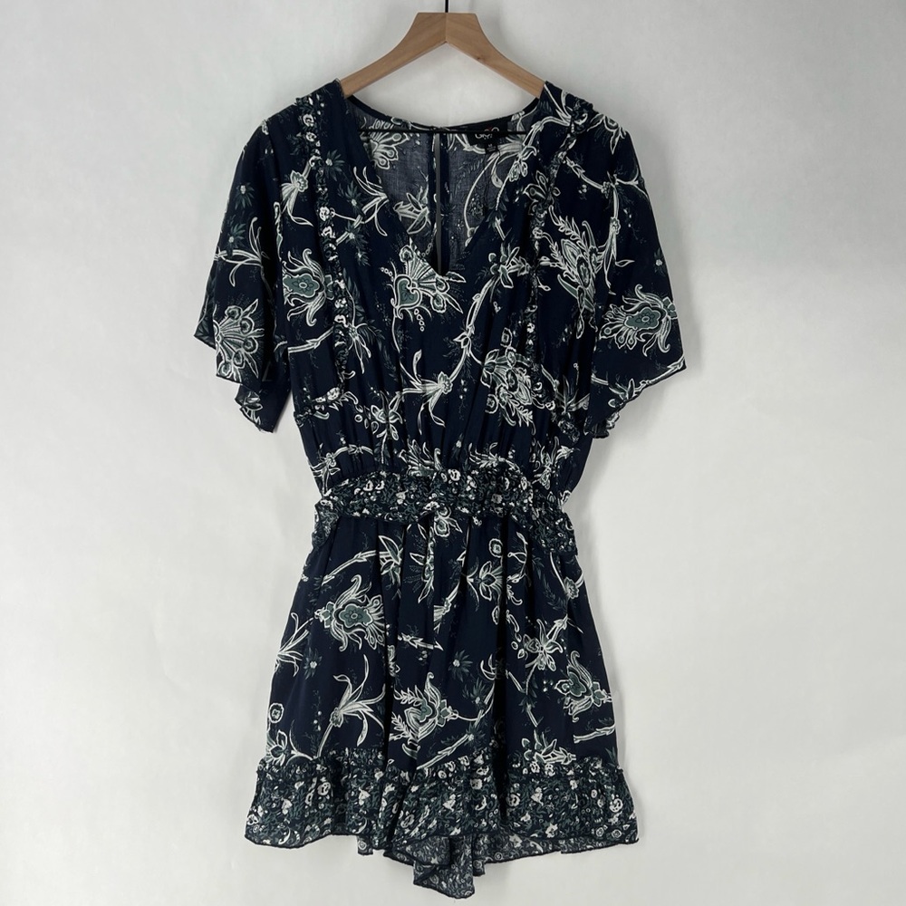 Gigio Lightweight Floral Print Navy V-Neck Ruffle Trim Elastic Waist Romper M